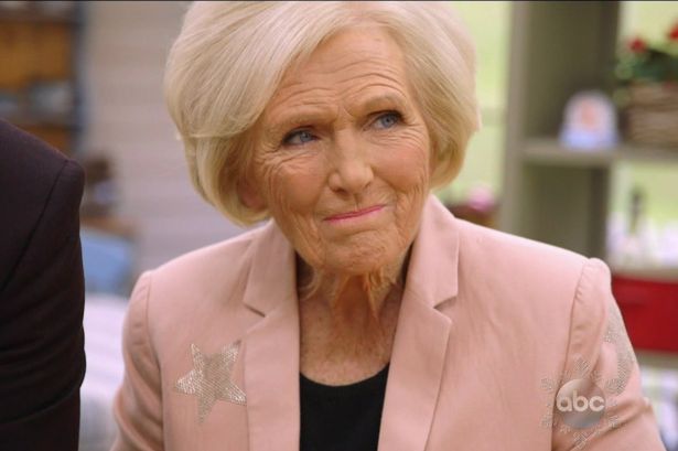 mary-berry-abcs-the-great-holiday-baking-show